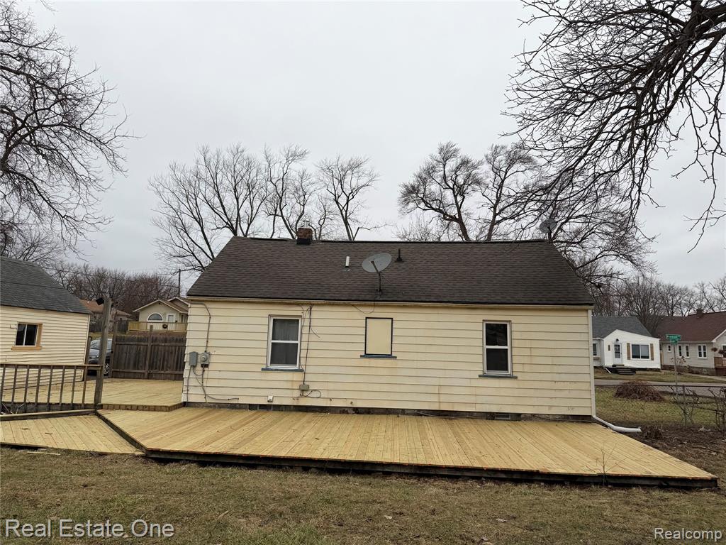943 Premont Avenue, Waterford, MI 48328 — Photo 28