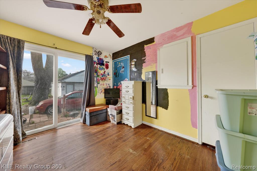 31325 Sheridan Street, Garden City, MI — Photo 24