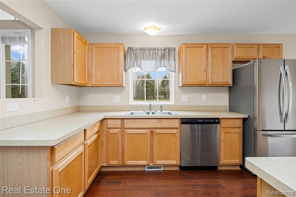 2283 Crystal Crossing Drive, Howell, MI 48843 — Photo 15
