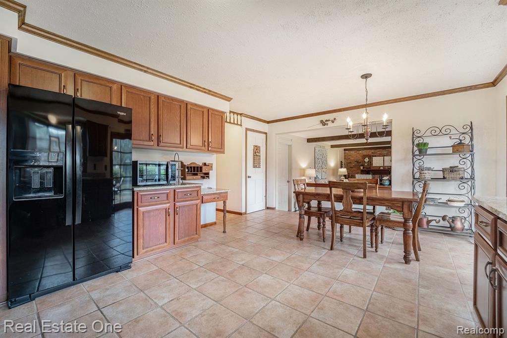 5367 LANGLEWOOD Drive, West Bloomfield, MI — Photo 12