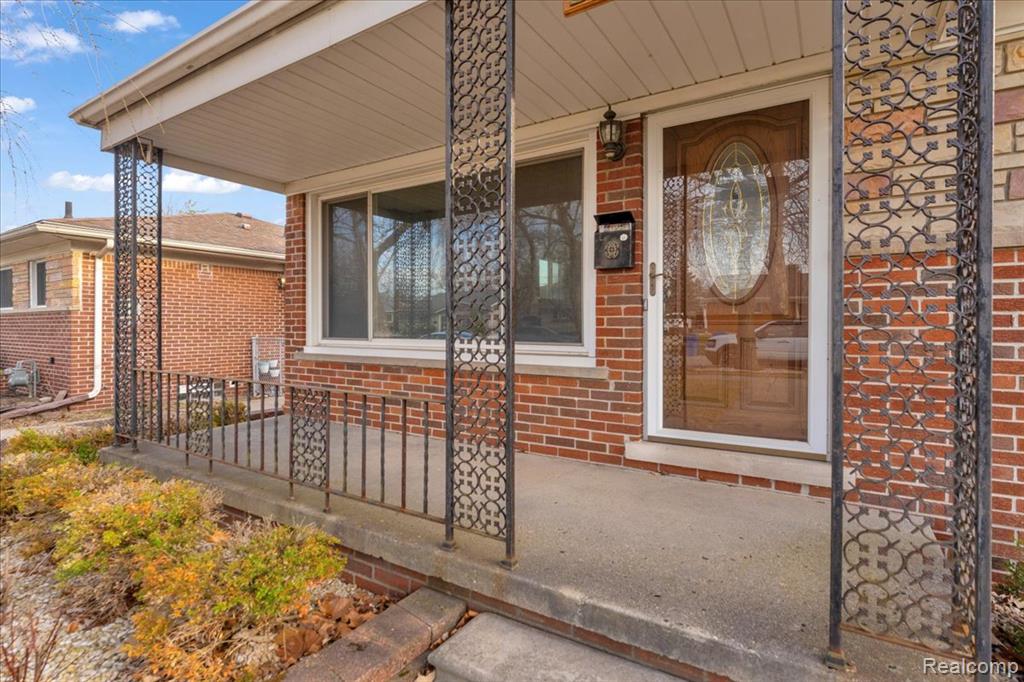 25615 Tireman Street, Dearborn Heights, MI 48127 — Photo 3