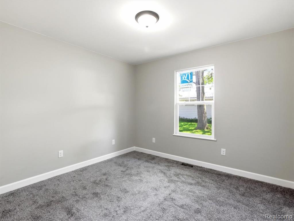2971 Beach Road, Port Huron, MI 48060 — Photo 19