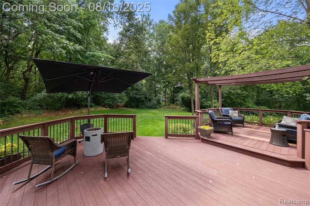 7085 Hickory Hollow Circle, Clarkston, MI 48348 — Photo 56