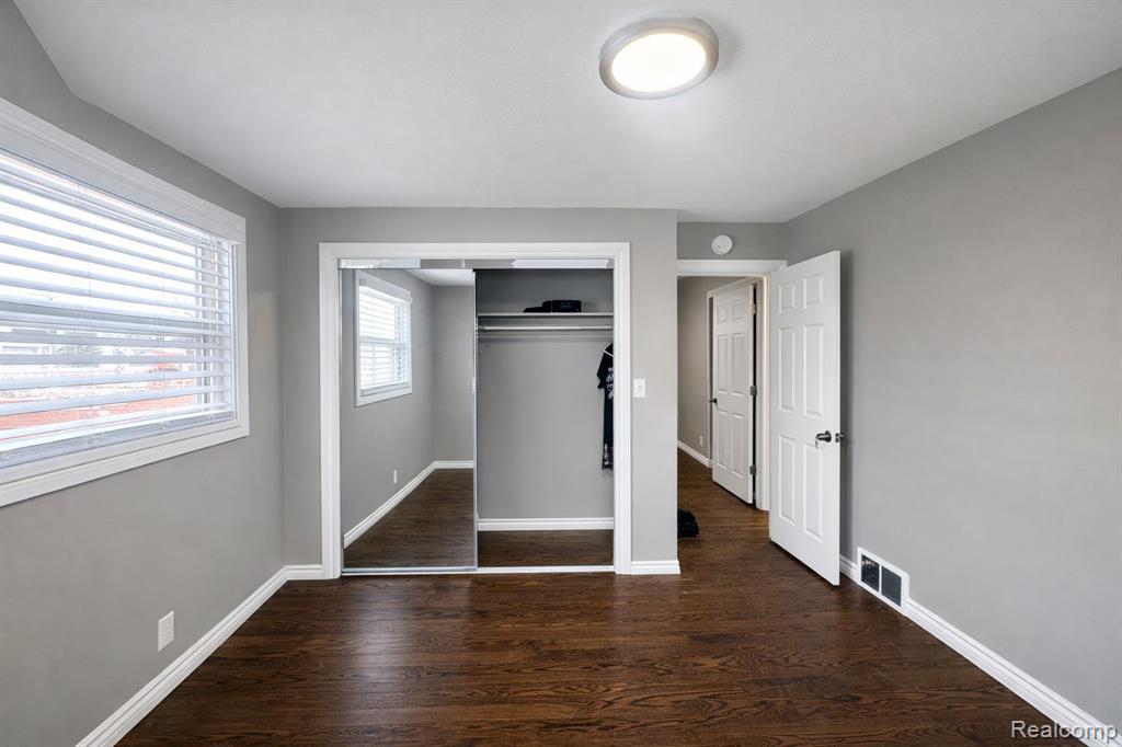 8373 McKinley, Center Line, MI 48015 — Photo 17