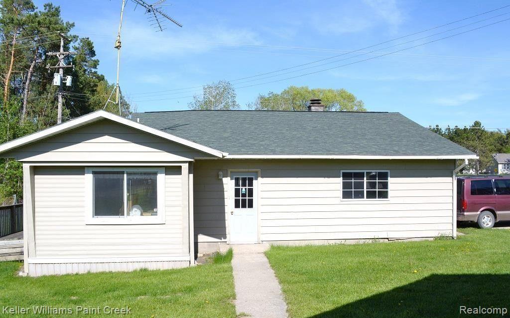 8036 N CLARE Avenue, Harrison, MI 48625 — Photo 17