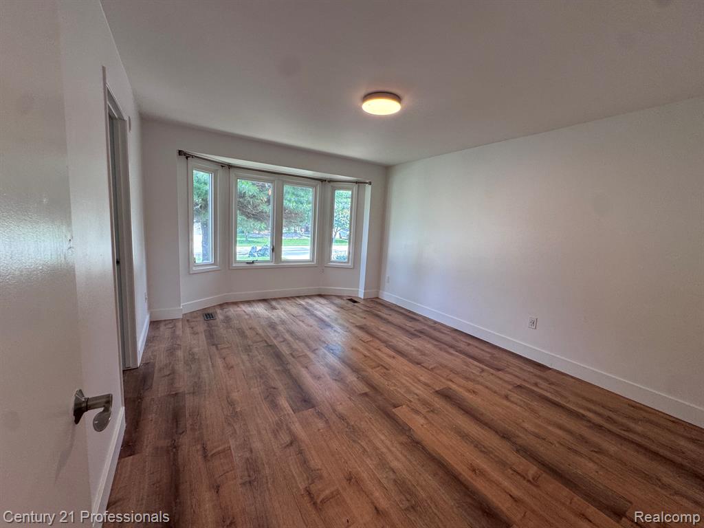 46839 Scotch Pine Lane, Macomb, MI 48042 — Photo 18