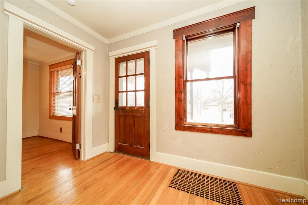 873 HENDRICKSON Boulevard, Clawson, MI — Photo 13
