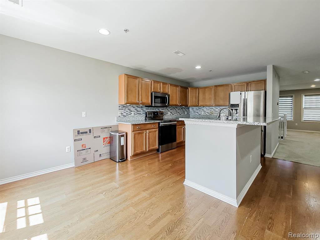 50107 Harding Street, Canton, MI 48188 — Photo 12
