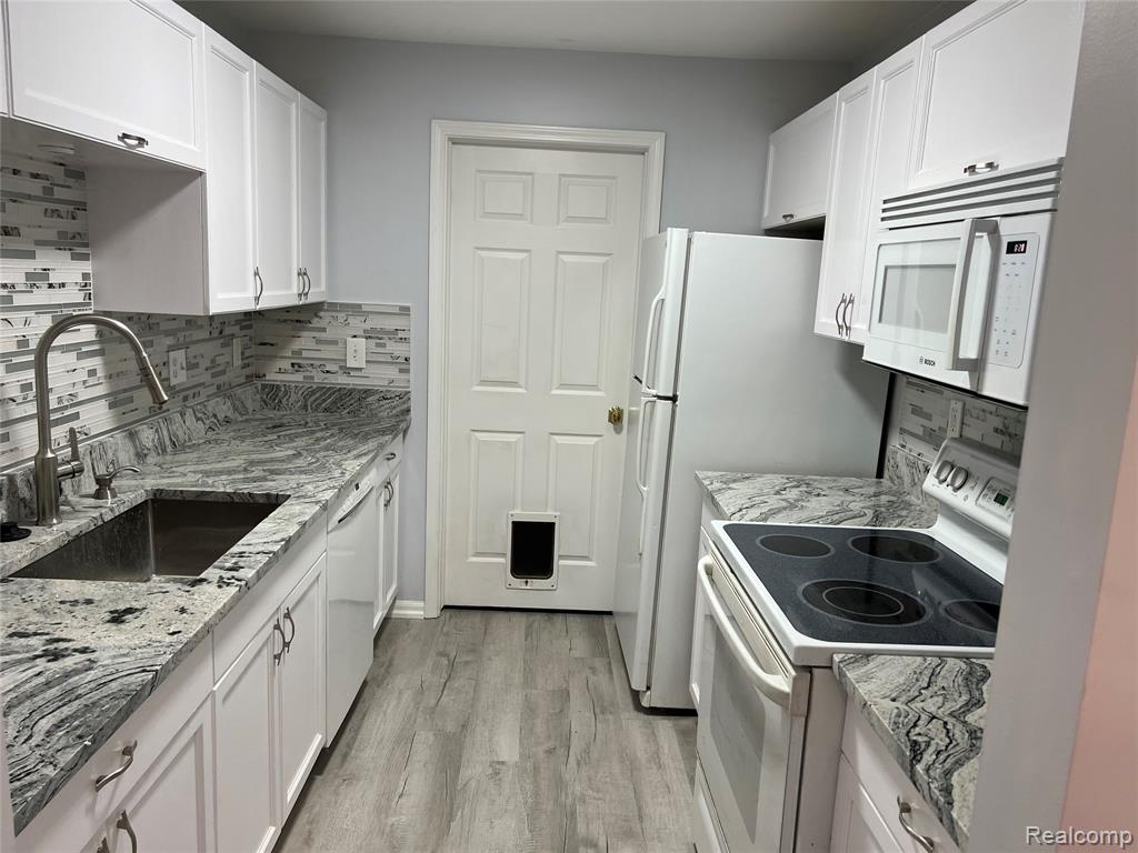 5408 Pine Aires Drive, Sterling Heights, MI 48314 — Photo 2