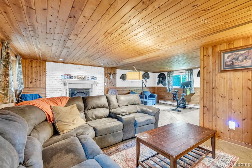 22655 W Main Street, Armada, MI — Photo 38