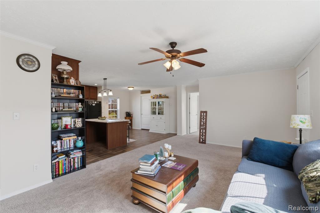 1935 Juneau Court, Hartland, MI 48353 — Photo 4