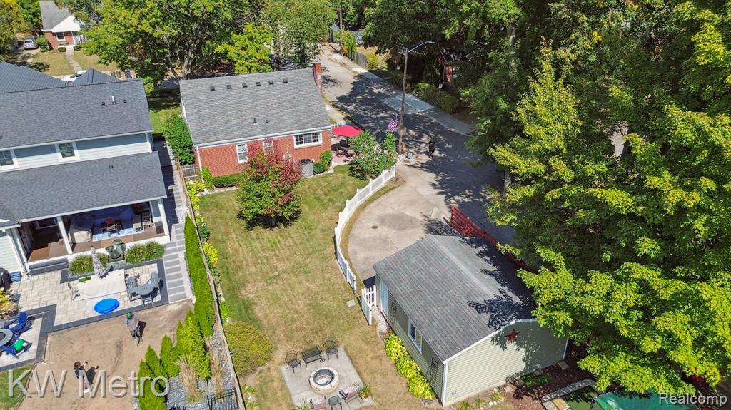 903 Hickory Avenue, Royal Oak, MI 48073 — Photo 42