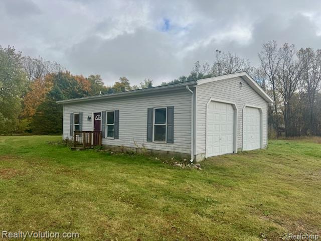 1972 NORWAY LAKE Road, Lapeer, MI 48446 — Photo 16