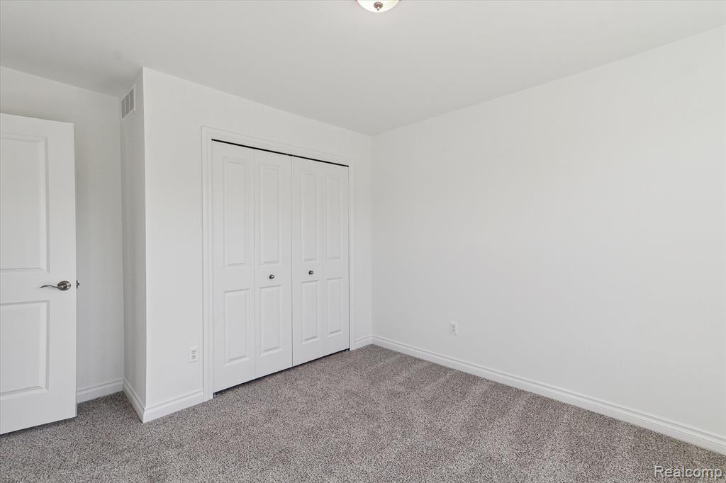 50520 Elmwood Court, Plymouth, MI 48170 — Photo 33