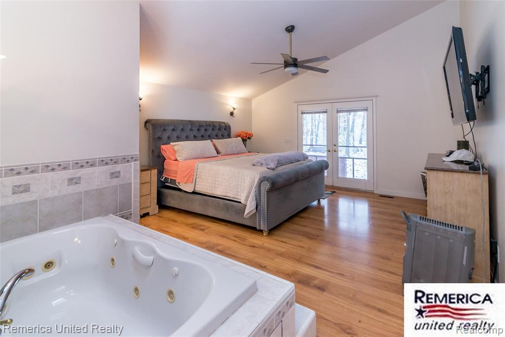 9852 Southlawn Circle, Jerome, MI 49249 — Photo 20