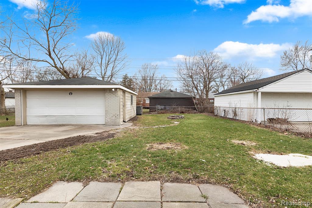 358 Greenwood Street, Inkster, MI 48141 — Photo 8