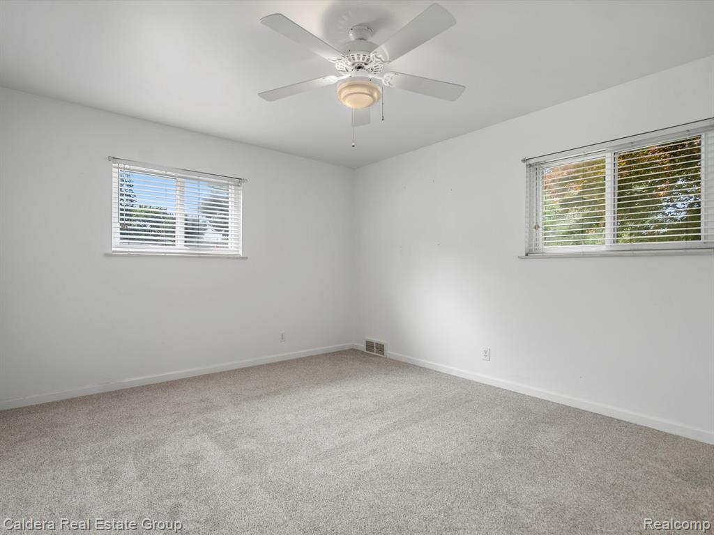 50560 PARSONS Drive, Shelby Twp, MI 48317 — Photo 20