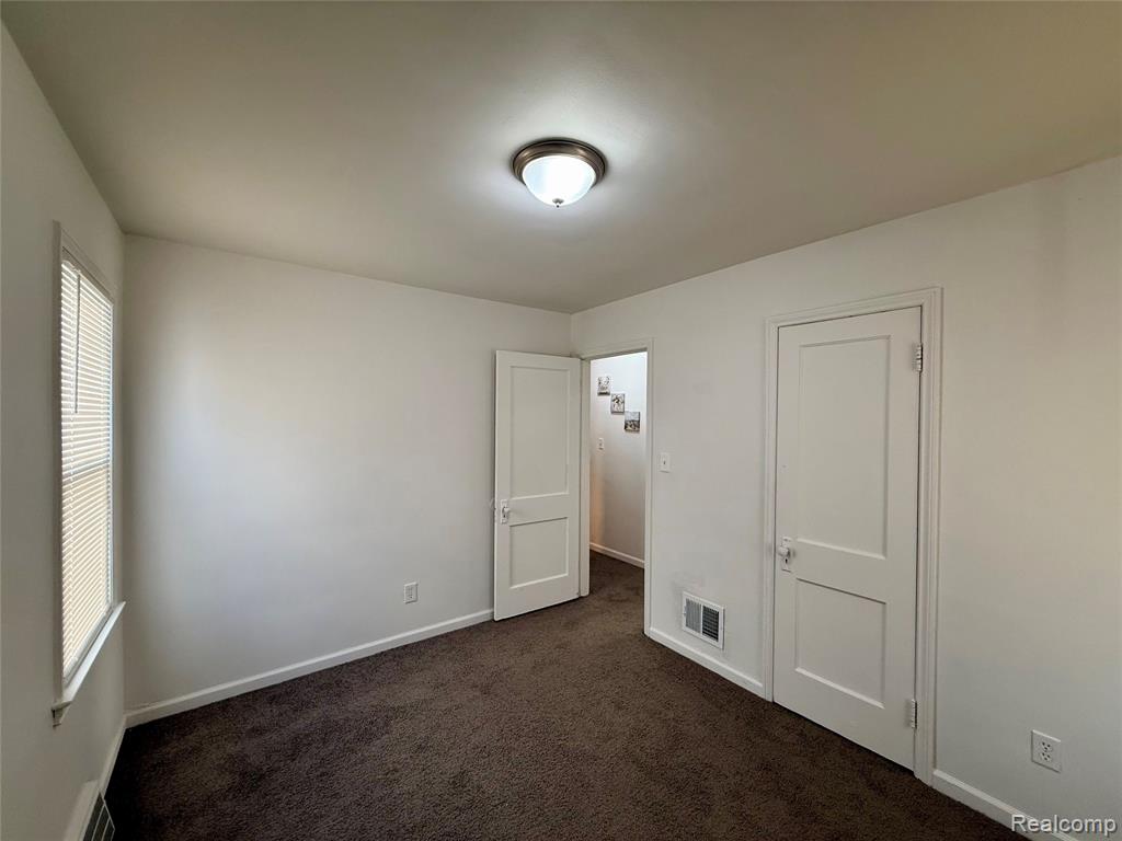 7313 Grandville Avenue, Detroit, MI 48228 — Photo 19