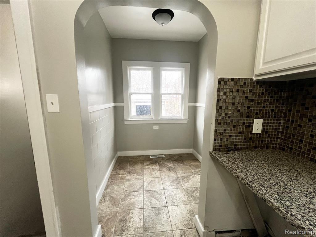 5532 Kensington Avenue, Detroit, MI 48224 — Photo 9