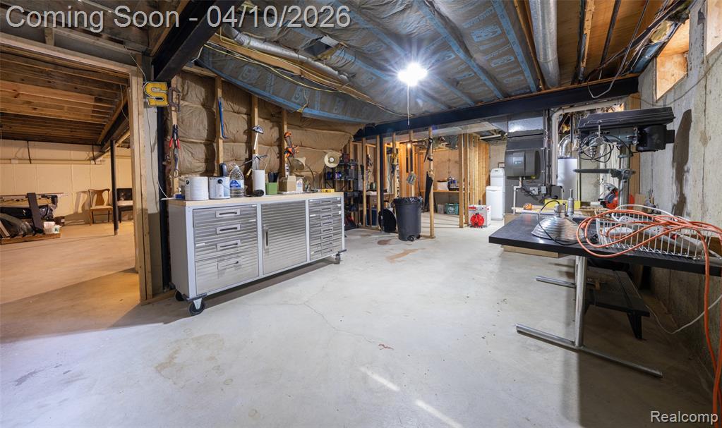 8794 Miller Road, Clarkston, MI 48348 — Photo 35