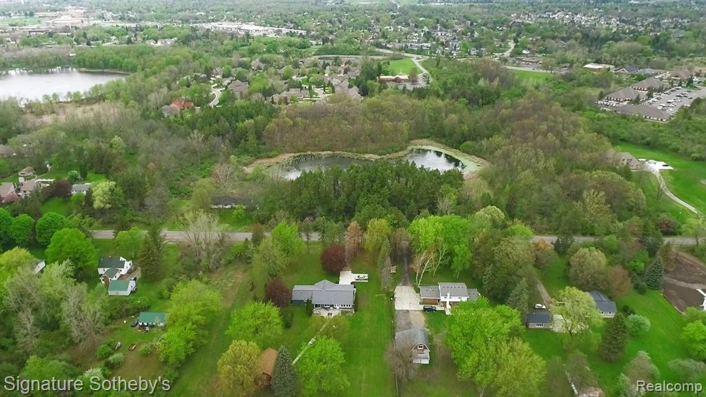 6 McCandlish Road, Grand Blanc, MI 48439 — Photo 14