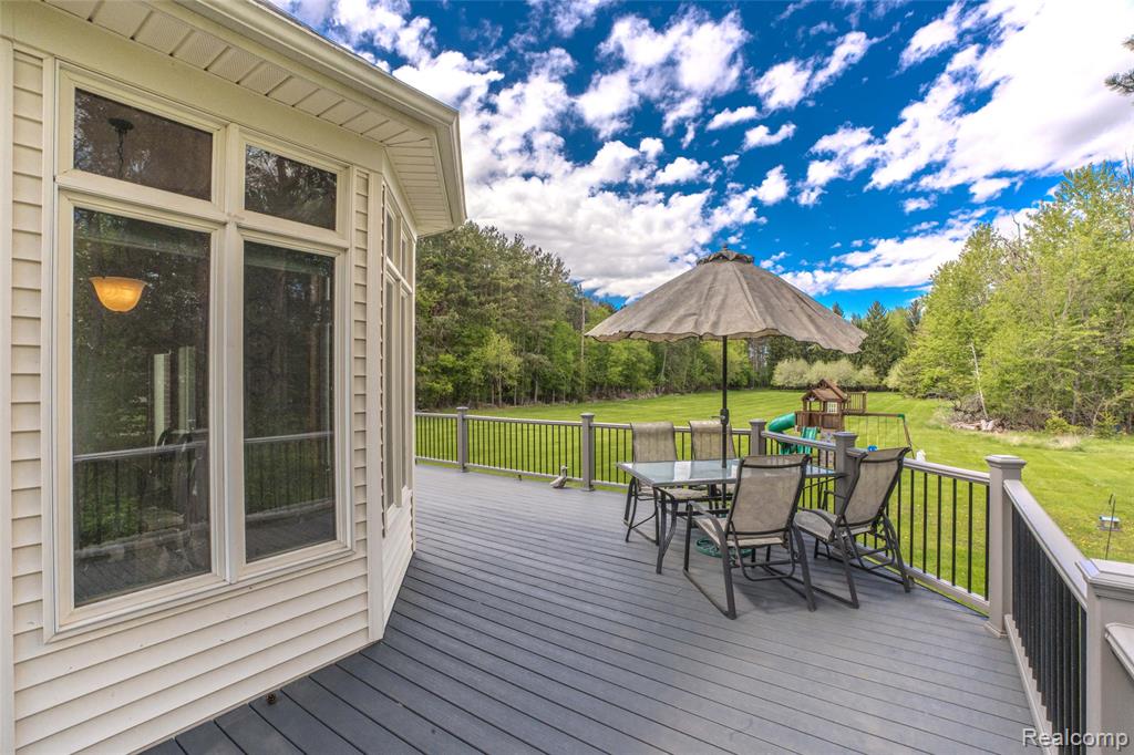 7893 Lantern Drive, Almont, MI 48003 — Photo 13
