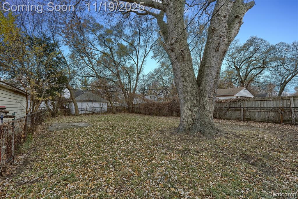7044 Westminster Avenue, Warren, MI 48091 — Photo 23