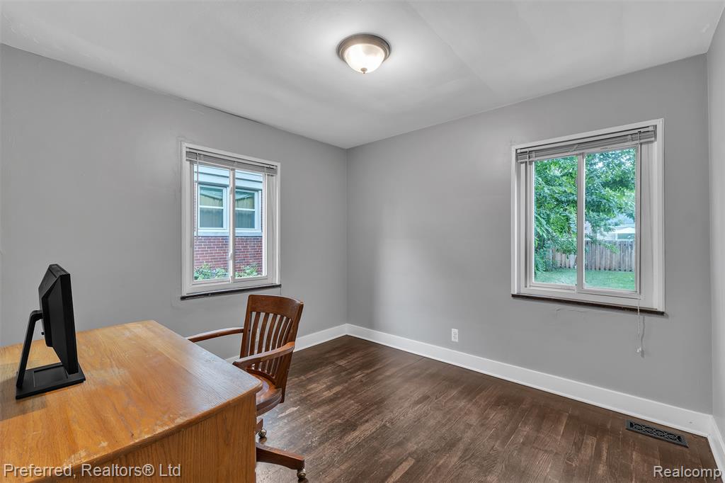 4422 Yorkshire Road, Detroit, MI 48224 — Photo 24