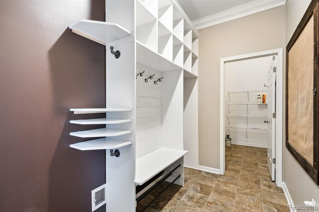 50219 Cheltenham Drive, Macomb, MI 48044 — Photo 12