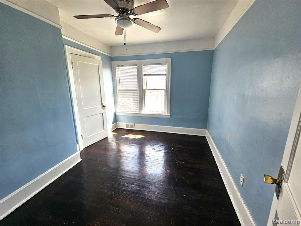 9419 Ravenswood Street, Detroit, MI 48204 — Photo 12
