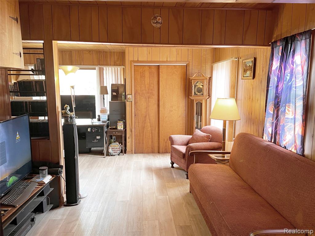 7816 3rd Street, MI — Photo 14