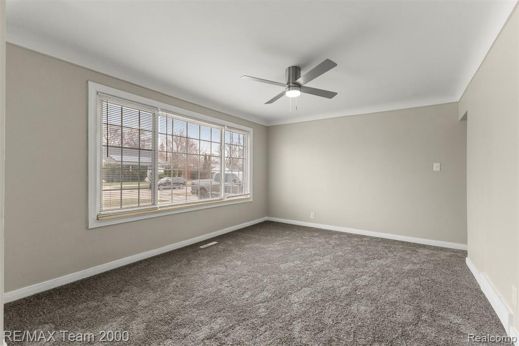 23245 Annapolis Street, Dearborn Heights, MI 48125 — Photo 4