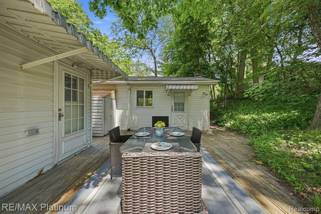 5630 Glen Echo Drive, Howell, MI 48843 — Photo 42