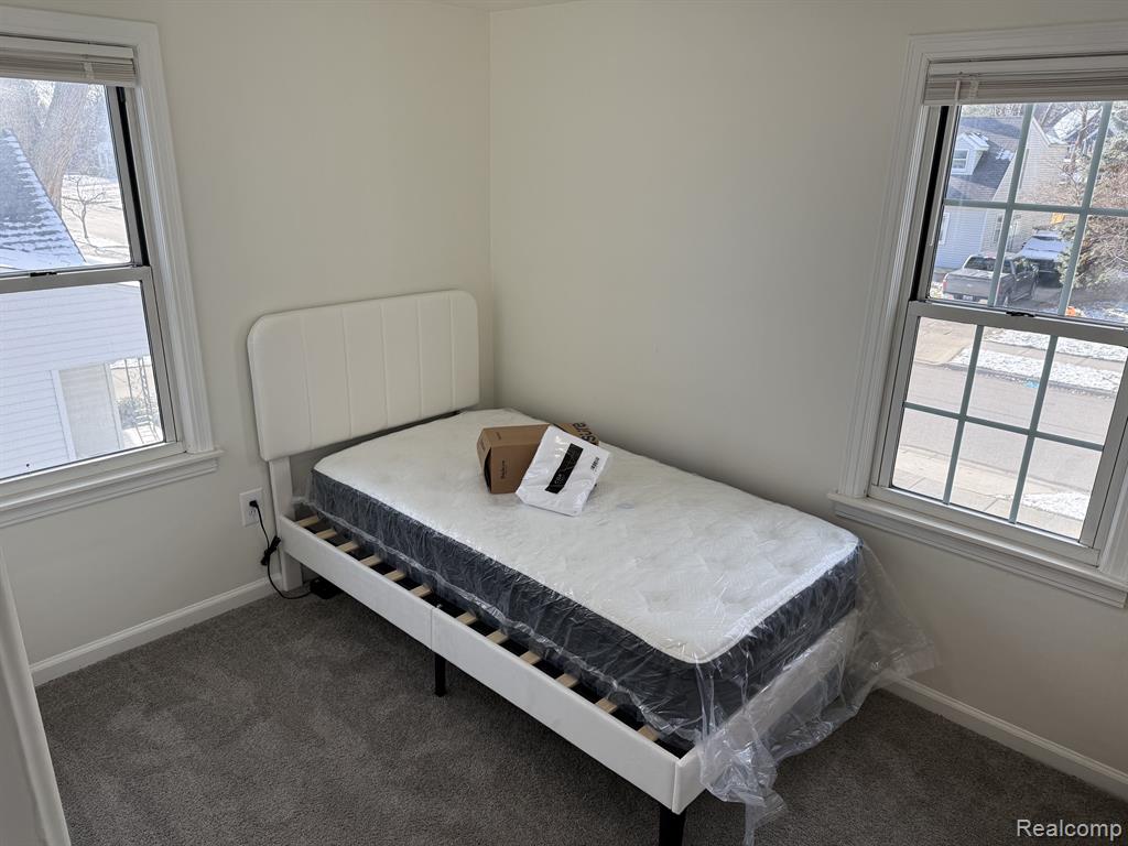 904 N REMBRANDT Avenue, Royal Oak, MI 48067 — Photo 18