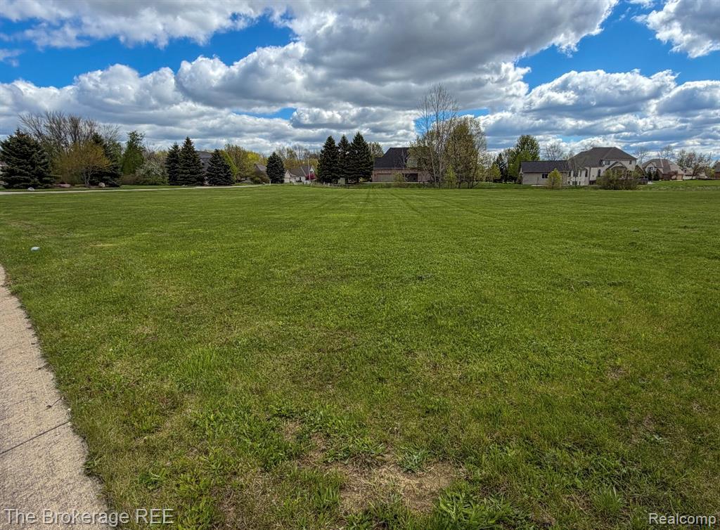 6318 Victoria Lane, Swartz Creek, MI 48473 — Photo 13