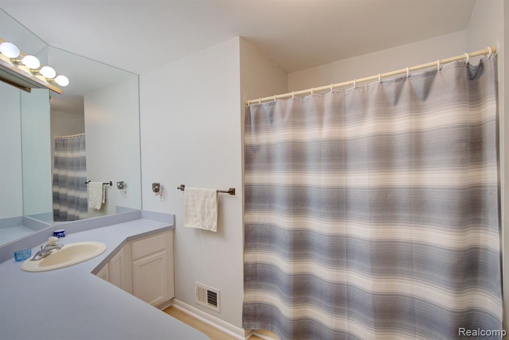 4187 W ALLEN Road, Howell, MI 48855 — Photo 28