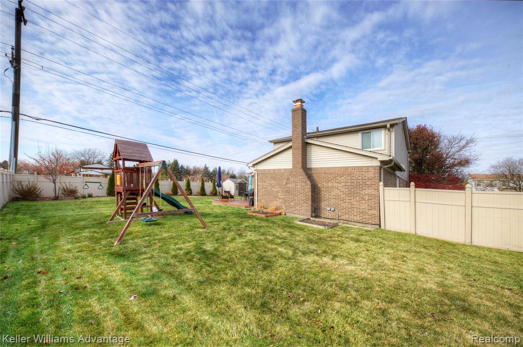 44273 Richmond Court, Canton, MI 48187 — Photo 67