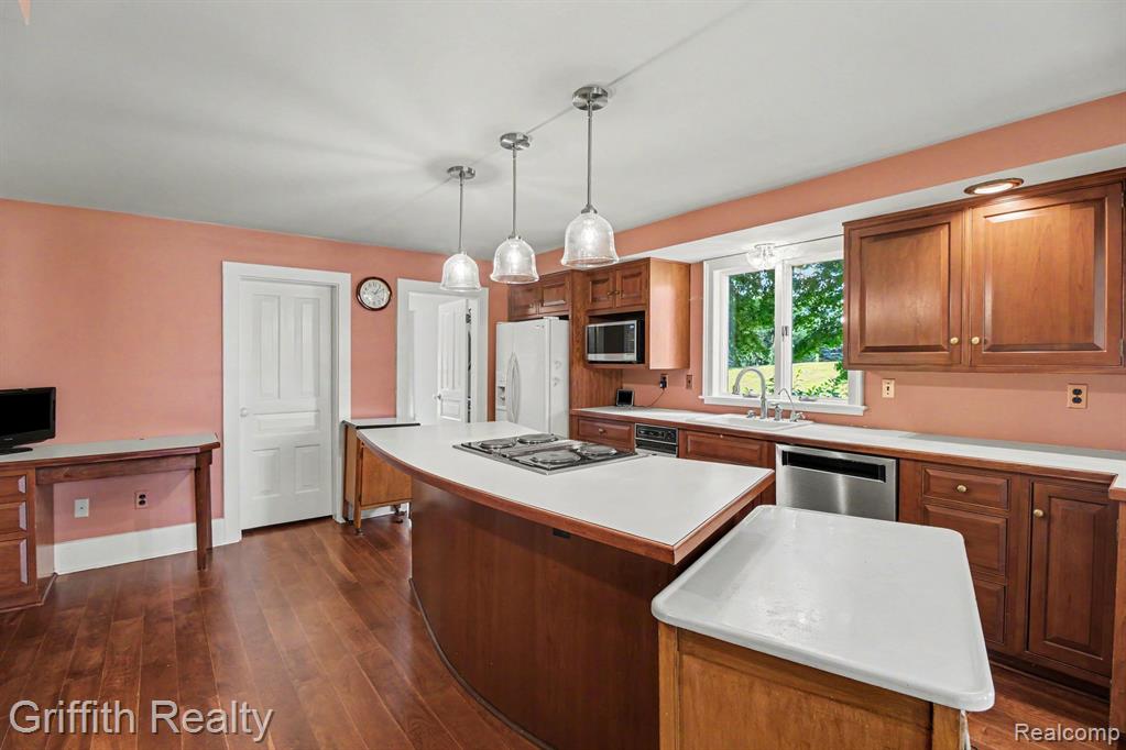 3970 Van Amberg Road, Brighton, MI 48114 — Photo 14