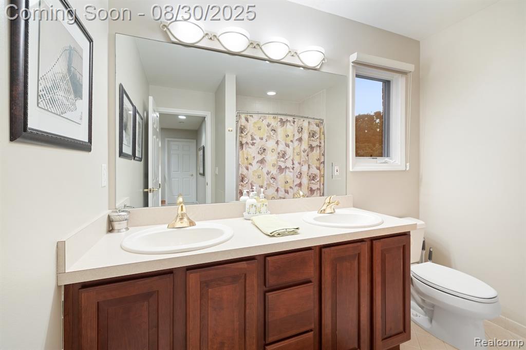 50173 Thetford Court W, Canton, MI 48187 — Photo 32