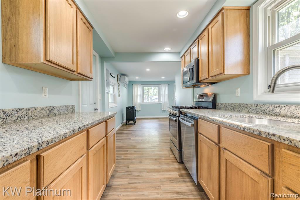 7377 Dogwood Road, Lexington, MI 48450 — Photo 4