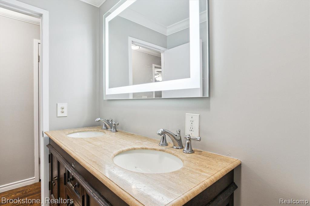 359 CONCORD PL, Unit 3, Bloomfield Hills, MI 48304 — Photo 20