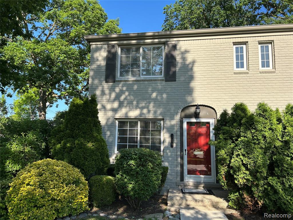 718 Graefield Court, Birmingham, MI 48009 — front exterior