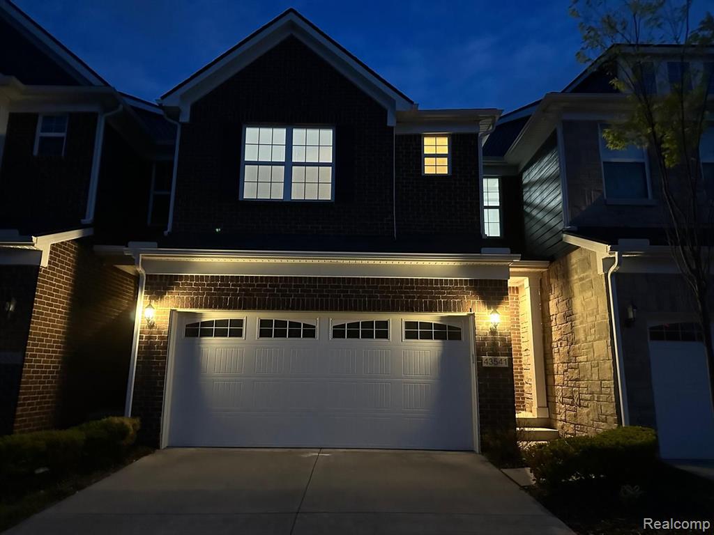 43541 PROSPECT, Novi, MI — Photo 3