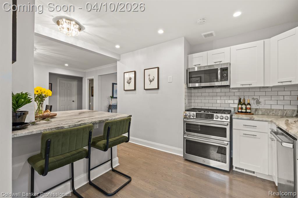 46079 Sunset Street, Northville, MI 48167 — Photo 19