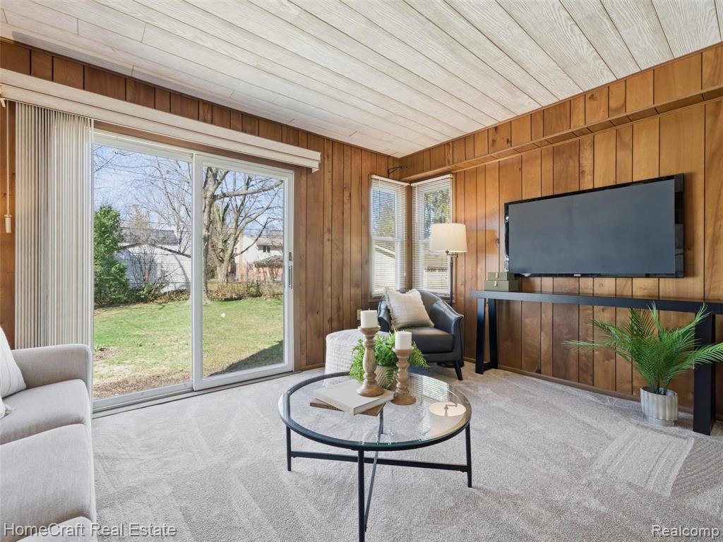9921 CRANSTON Street, Livonia, MI 48150 — Photo 11