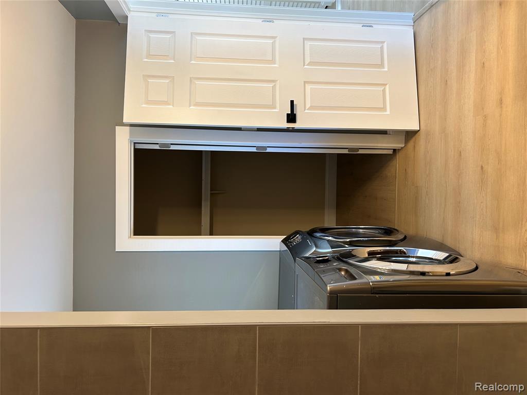 8309 Hugh Street, Westland, MI — Photo 13