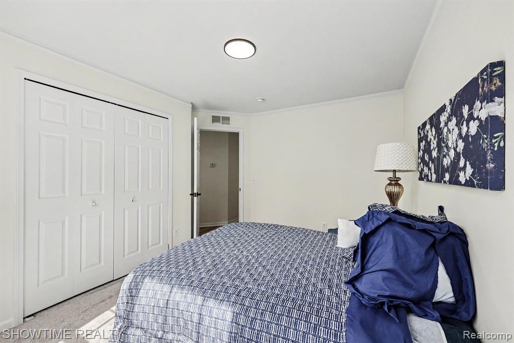 8568 Heywood Circle, Sterling Heights, MI 48312 — Photo 20