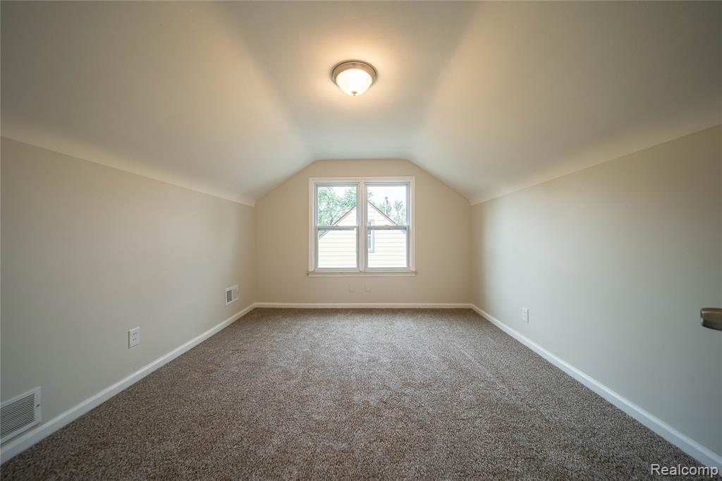 438 Ford Boulevard, Lincoln Park, MI 48146 — Photo 44