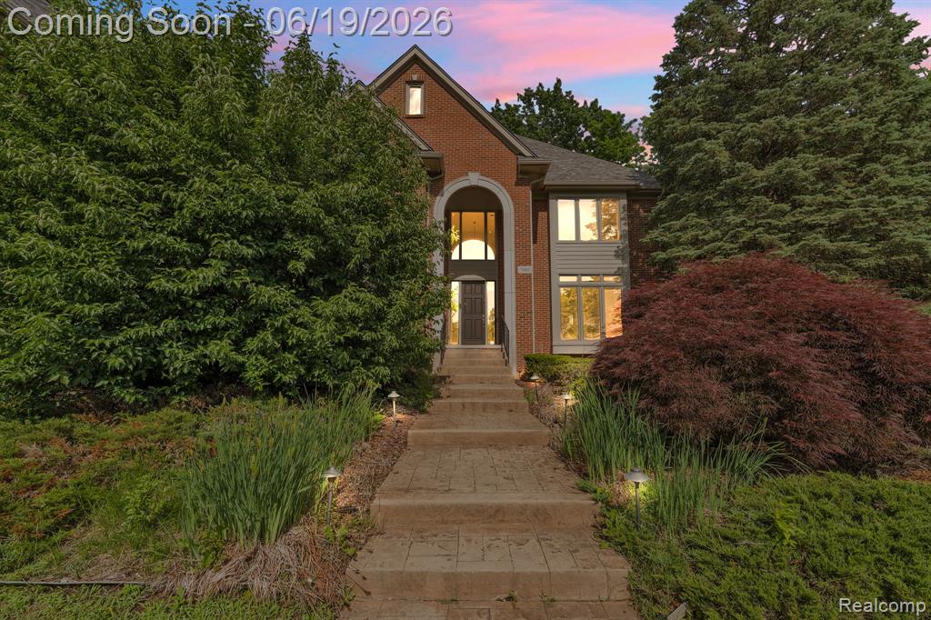 7061 Trailway Court, West Bloomfield, MI — Photo 4