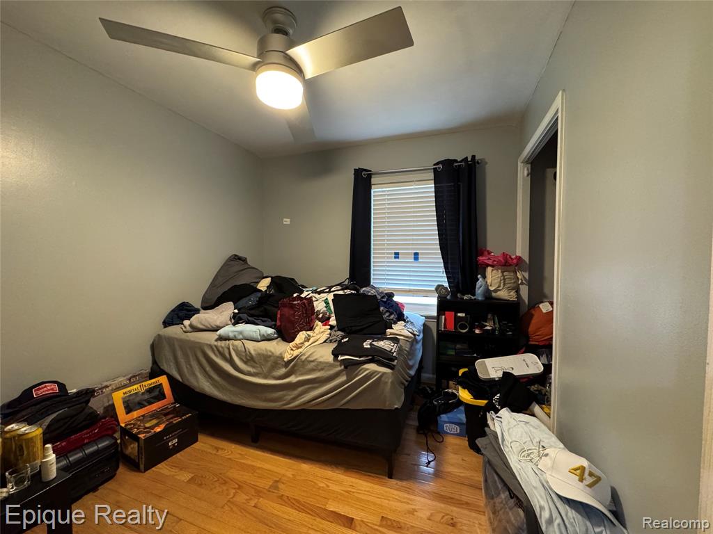 811 Los Arboles Drive, Walled Lake, MI 48390 — Photo 16